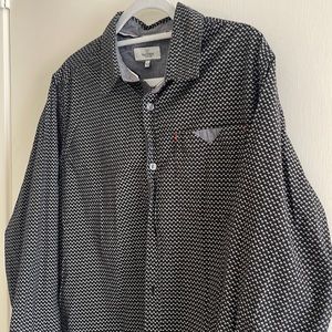 Men’s burnside dress shirt, large